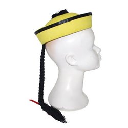 Chapeau chinois jaune et sa petite tresse