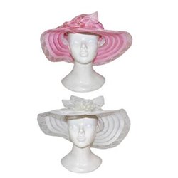 chapeau lady avec fleur blanc