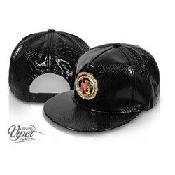 casquette snapback n°1 imitation cuir noir